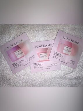Glow Recipe Pink Toner Pads Trio Sachets